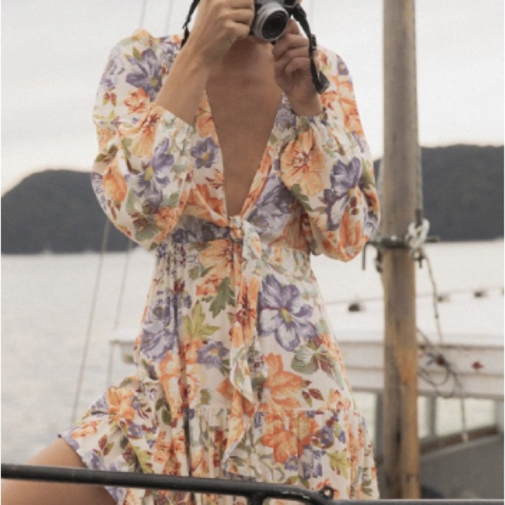 Kivari Aster Floral Maxi Dress